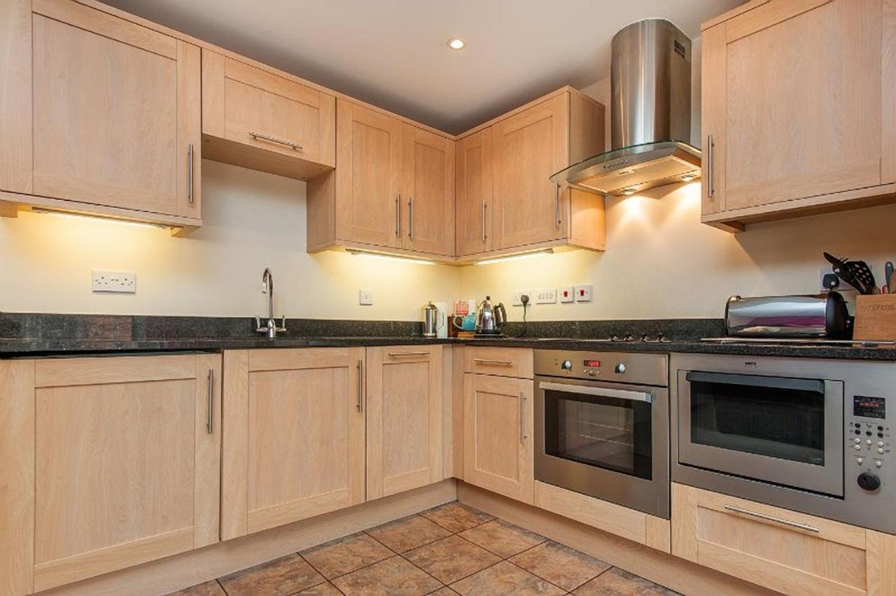 יורק Priory House Apartments מראה חיצוני תמונה
