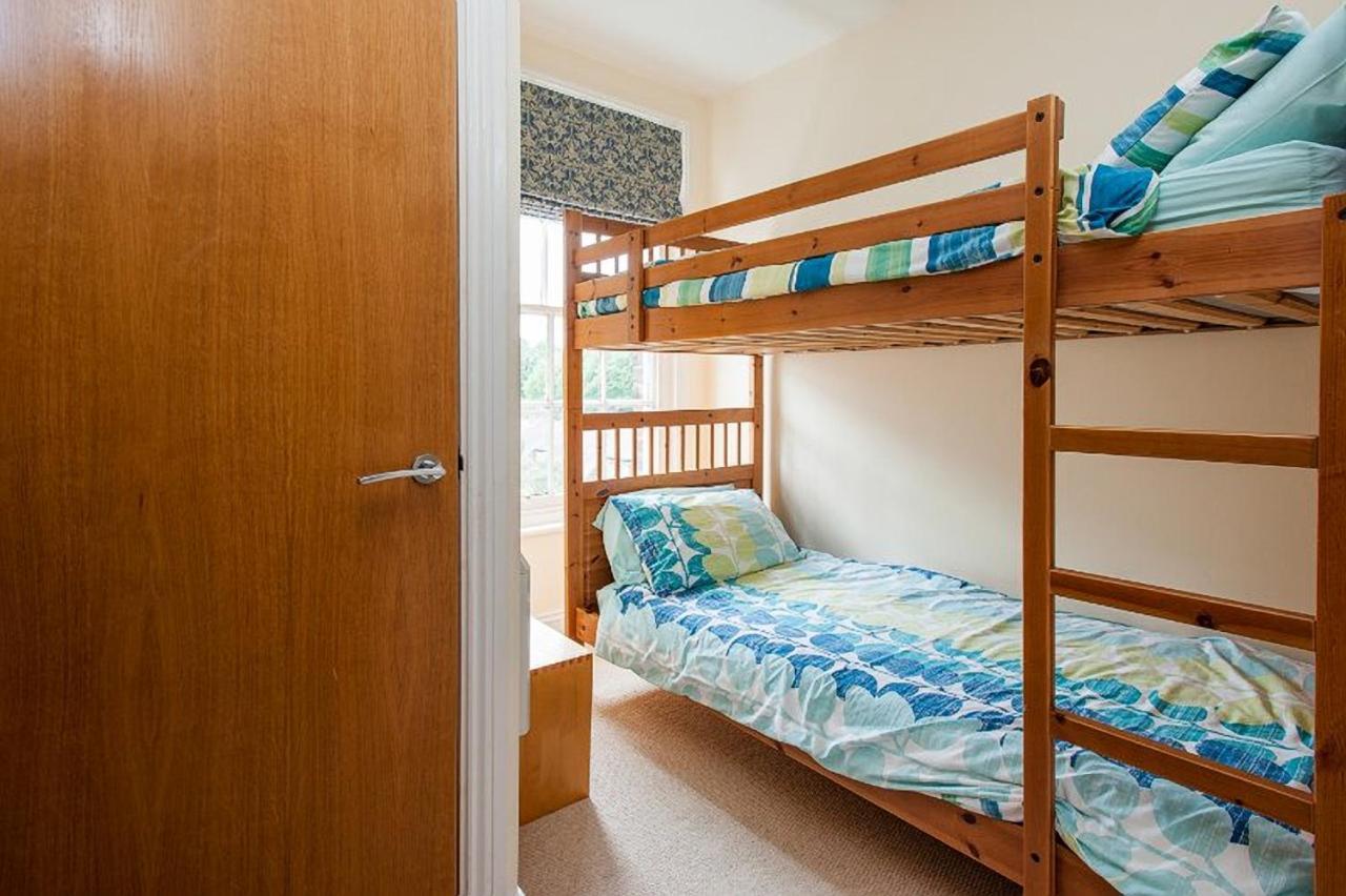 יורק Priory House Apartments מראה חיצוני תמונה